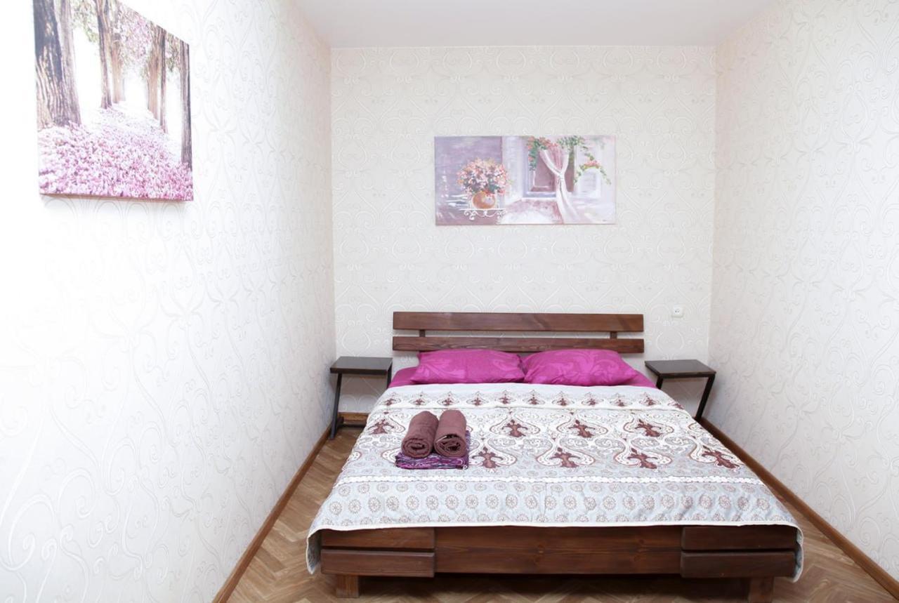 Apartments On Yavornitsky Av. 第聂伯罗彼得罗夫斯克 外观 照片