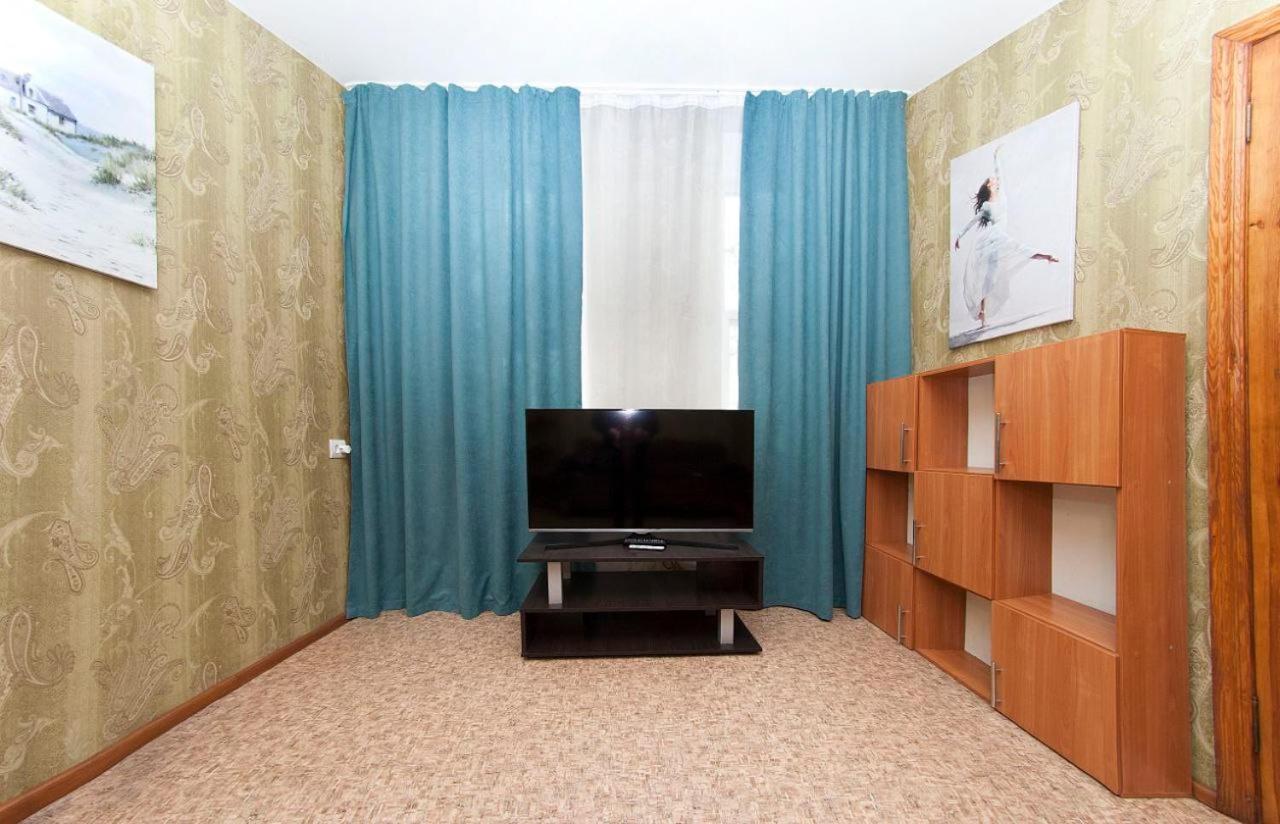 Apartments On Yavornitsky Av. 第聂伯罗彼得罗夫斯克 外观 照片